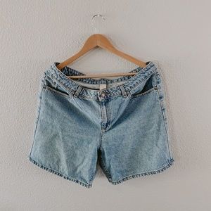 Vintage Mom Shorts